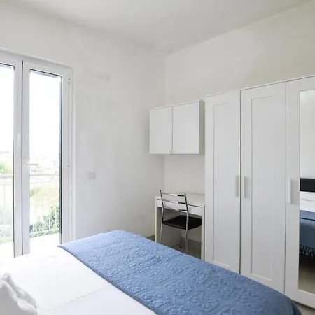 Lägenhet 1 Bedroom Stunning Apartment In Ameglia