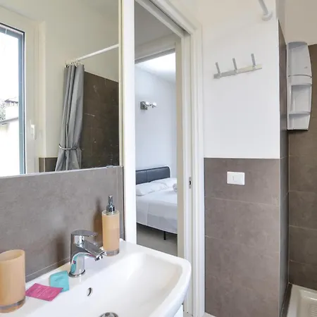 Daire 1 Bedroom Stunning Apartment In Ameglia